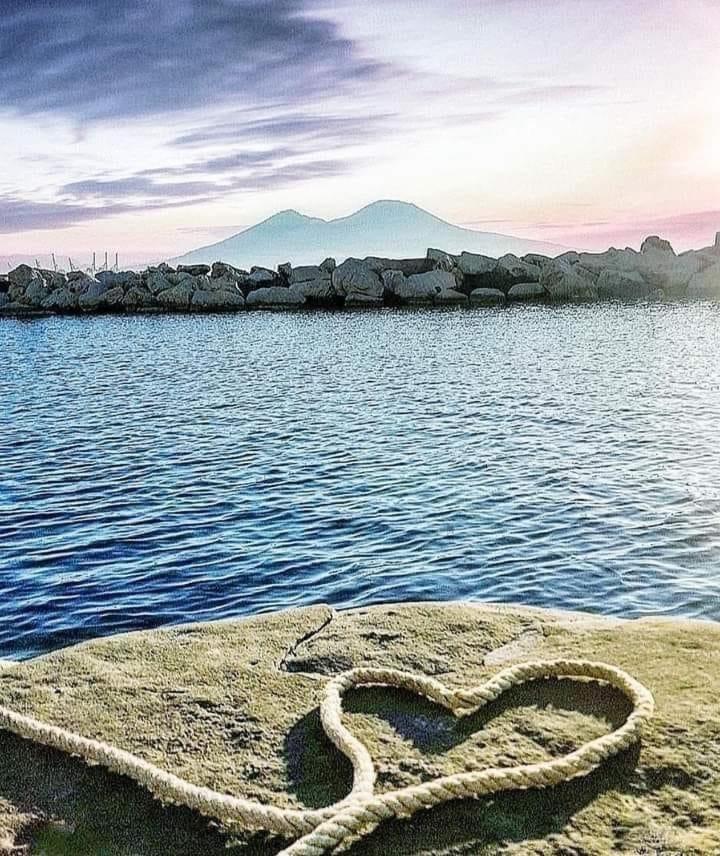 Dimora Di Anesia Napoli Apartment Bagian luar foto